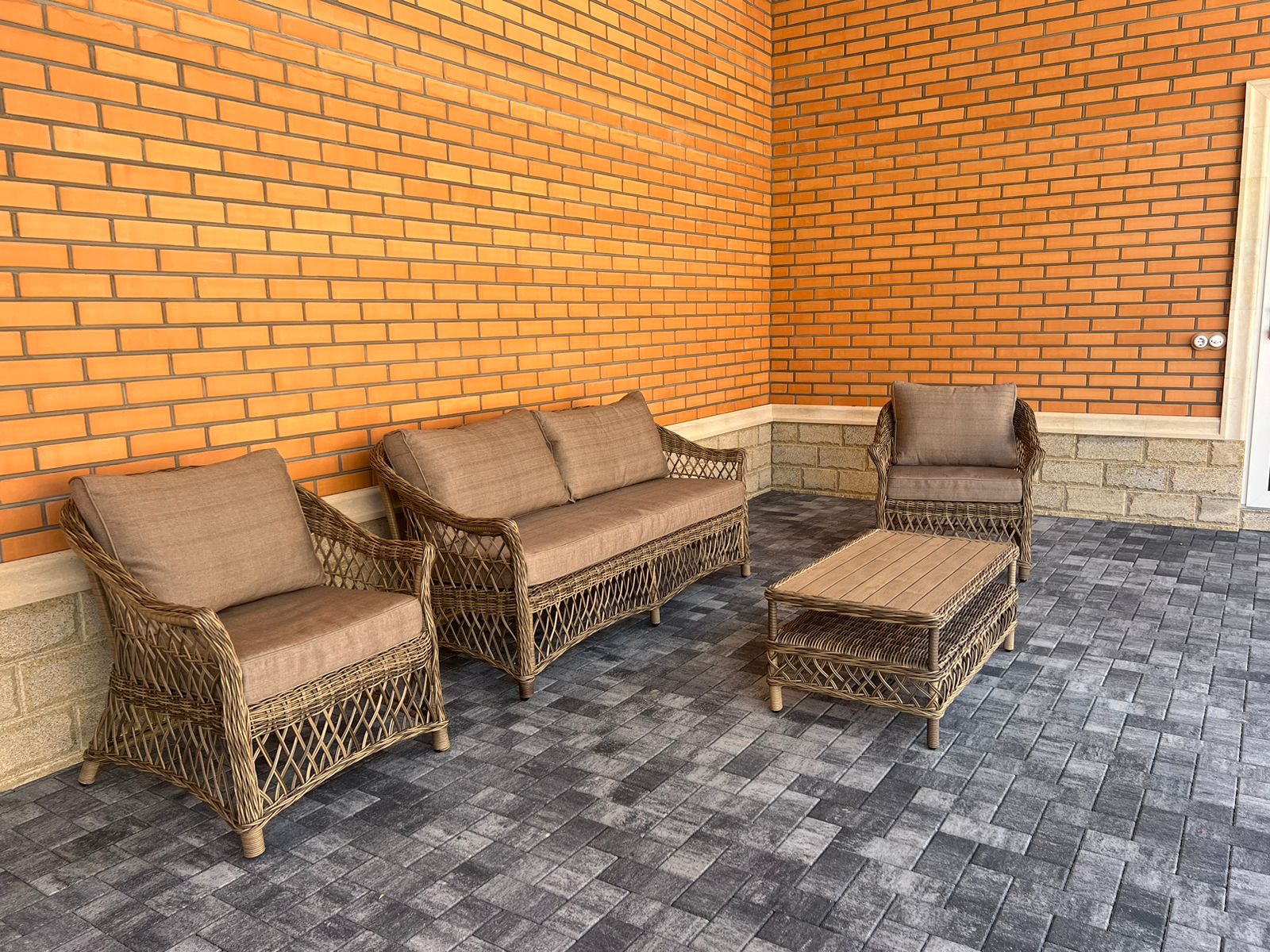 Комплект Connecticut в коричневом цвете у Ибрагима из Грозного