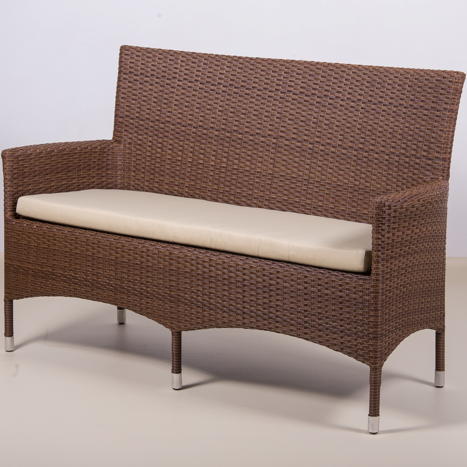 ПЛЕТЕНАЯ ЛАВКА 2-Х МЕСТНАЯ КИПР С ПОДУШКОЙ