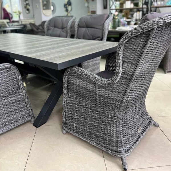 Комплект Валенсия с НЕраздвижным столом из керамогранита