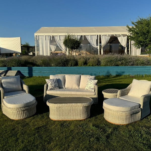 Комплект плетеной мебели "Луна"