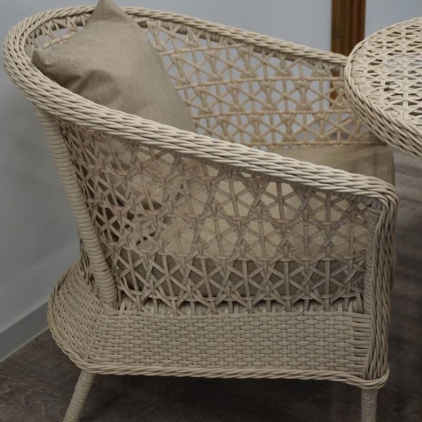 Комплект "Антонио" с круглым столом 