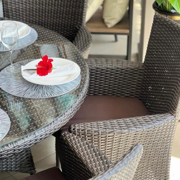 Композиция Флоренция/Милан с круглым столом 140 см